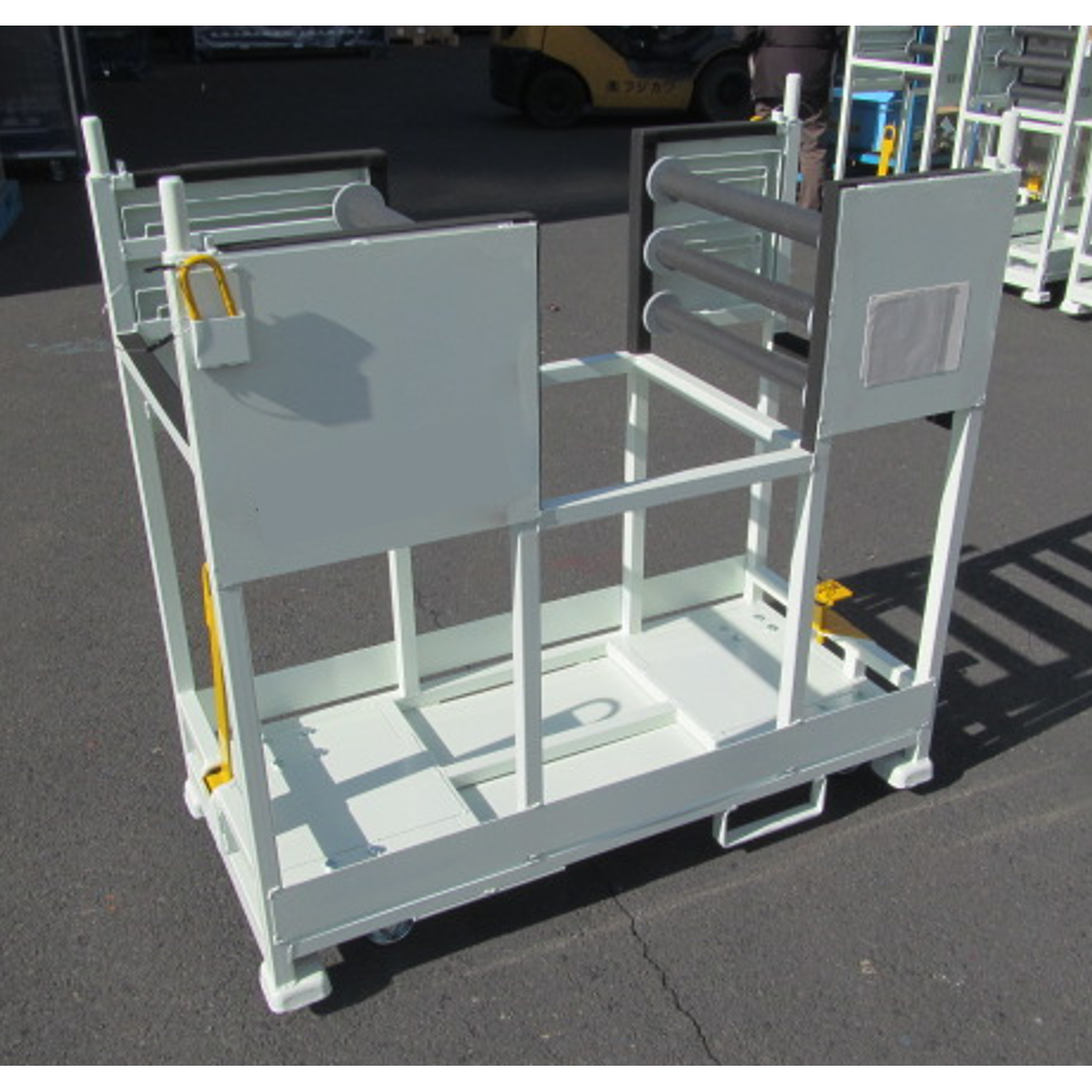 スチールパレット